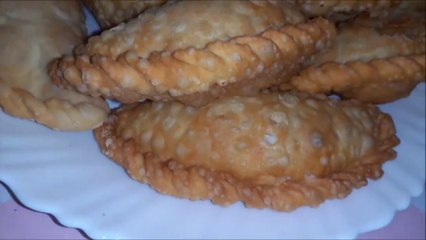 #Gujiyarecipe #Ladurecipe #punjabistyleladdu Gujiya Recipe _ Laddu Recipe _ Punjabi style Gujiya _
