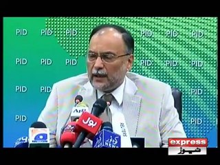 02 ahsan iqbal dharna