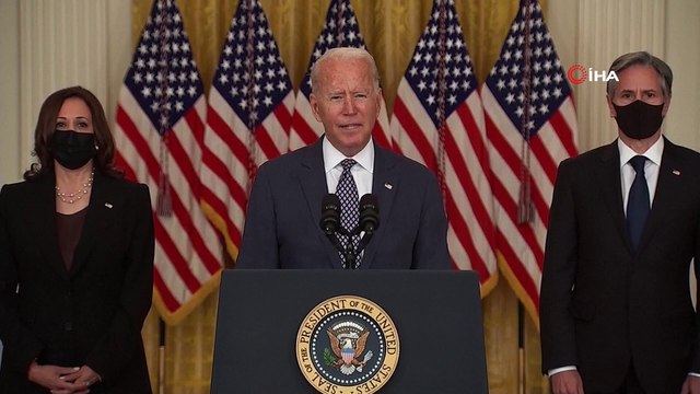- ABD Başkanı Joe Biden, 'Tahliyeler NATO müttefikleri ile koordineli yapılıyor. Şimdiye kadar yaklaşık 13 bin kişi Afganistan'dan tahliye edildi. Ülkede kaç ABD vatandaşı kaldığını ya da şu anda nerede olduklarını bilmiyoruz' dedi.
