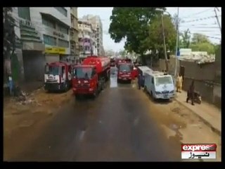 KARACHI BUILDING FIRE BURNNING