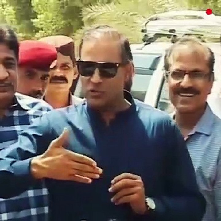 Abid Sher Ali has a few choice words for fellow passengers Aleem Khan, Manzoor Wattoo
