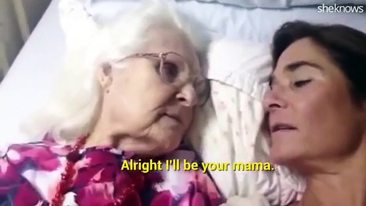 Alzheimers Mother recognizes Daughter