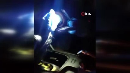 Beyoğlu'nda otomobilin özel bölmesinde tabanca ele geçirildi