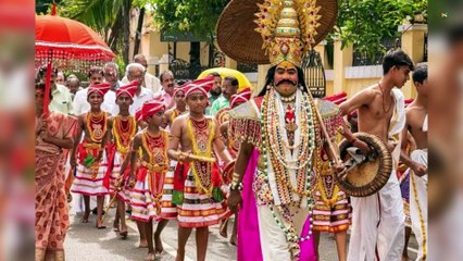 Watch, Shashi Tharoor gets into 'spirit of things' with a traditional swing
