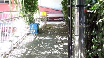 Öğretmenler odasının dolabını açınca şaşkına döndüler