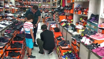 -Okulların açılması esnafı umutlandırdı