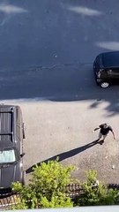 'Daire 16' sosyal medyanın gündeminde: Sokak köpeğinin alınması için belediyeyi arayanlara isyan eden etti