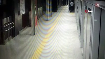 İstanbul metrosunda kablo hırsızı suçüstü yakalandı