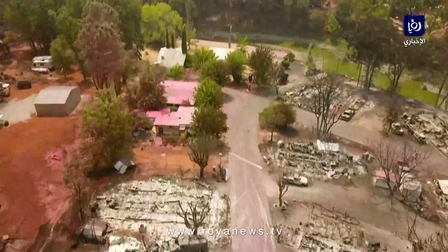 مشاهد مروعة.. حرائق الغابات في كاليفورنيا تلتهم بالكامل موقعا مخصصا للمنازل المتنقلة