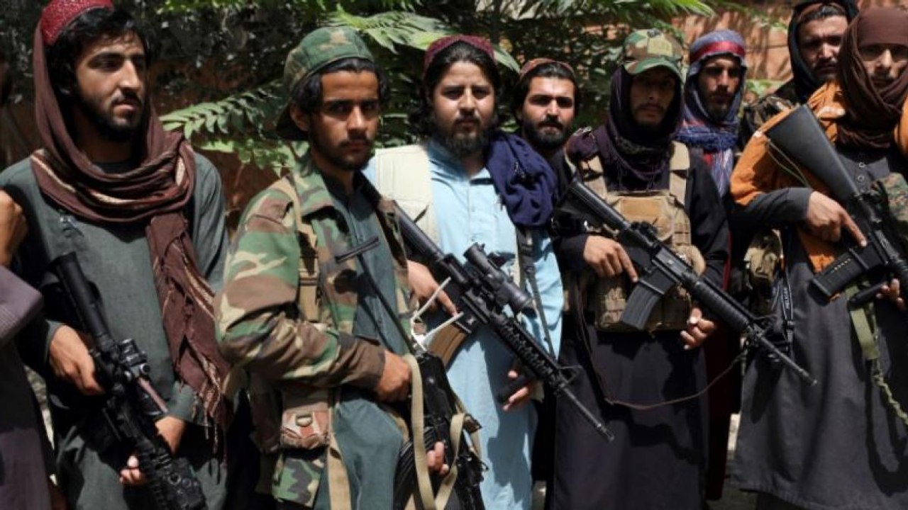 India evacuates Indians, Haqqani network control Kabul