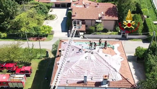 Maltempo a Pordenone: abbattuti 150 alberi e 100 per coperture tetti, intervengono Vigili del Fuoco