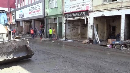 KASTAMONU - Bozkurt'taki sel suları yarım asırlık fotoğrafçının da anılarını götürdü