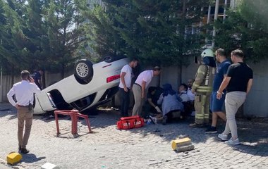 Esenyurt'ta takla atan otomobilin sürücüsü yaralandı
