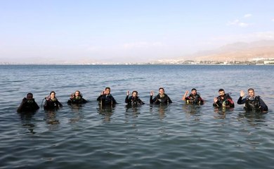 Van Büyükşehir Belediyesi su altı arama kurtarma timi kurdu