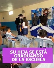 Immigrant father surprises his daughter.2021/2022- Papa inmigrantes sorprende a su hija 2021/2022