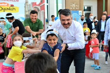 Başkan Yılmaz'dan çocuklara sürpriz