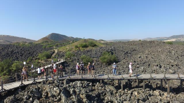 Üniversite öğrencileri Kula-Salihli UNESCO Global Jeoparkı'nda eğitim çalışmasına katıldı