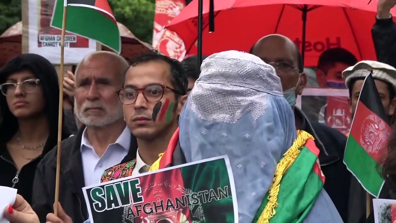 London: Demonstrationen gegen Machtübernahme der Taliban