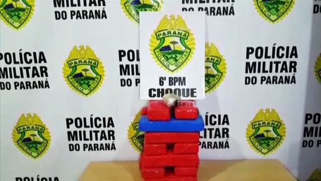 Trabalho realizado por cão de faro da PM resulta em apreensão de maconha na rodoviária de Cascavel
