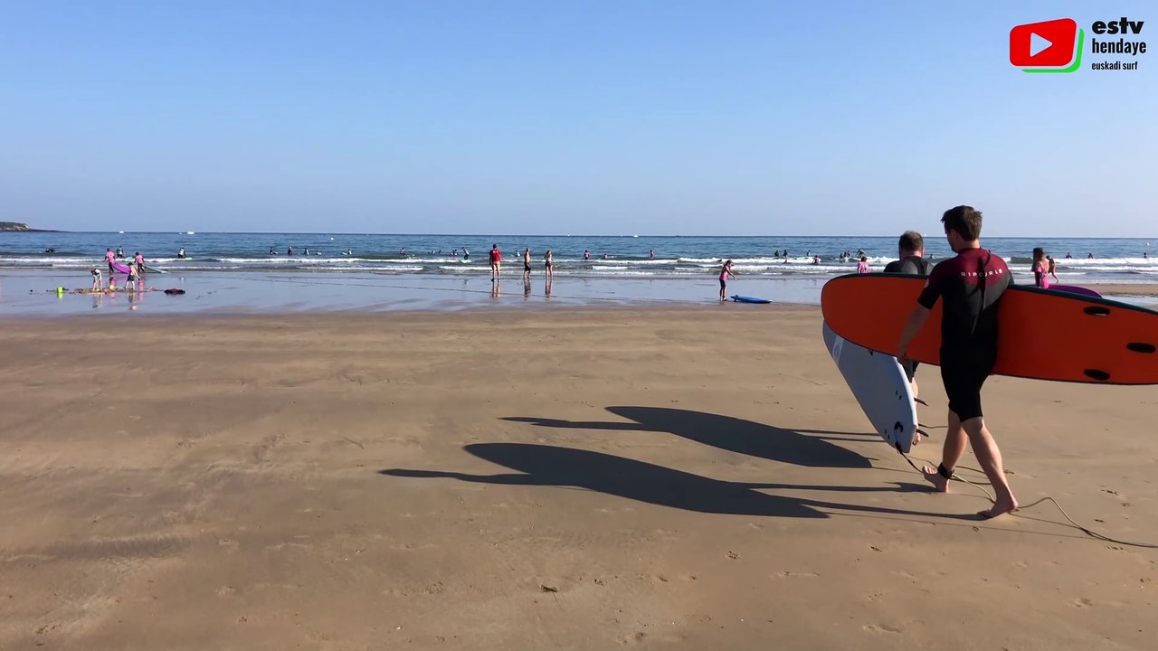 Hendaye   |  Matin d'Août à la plage - ESTV Hendaye Surf TV