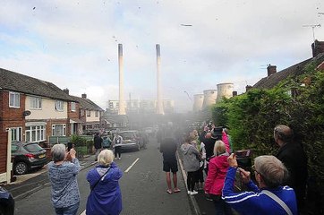Ferrybridge Towers demolition