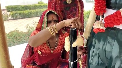 शहीद की बहन ने प्रतिमा को बांधी राखी, छलछला उठी आंखे