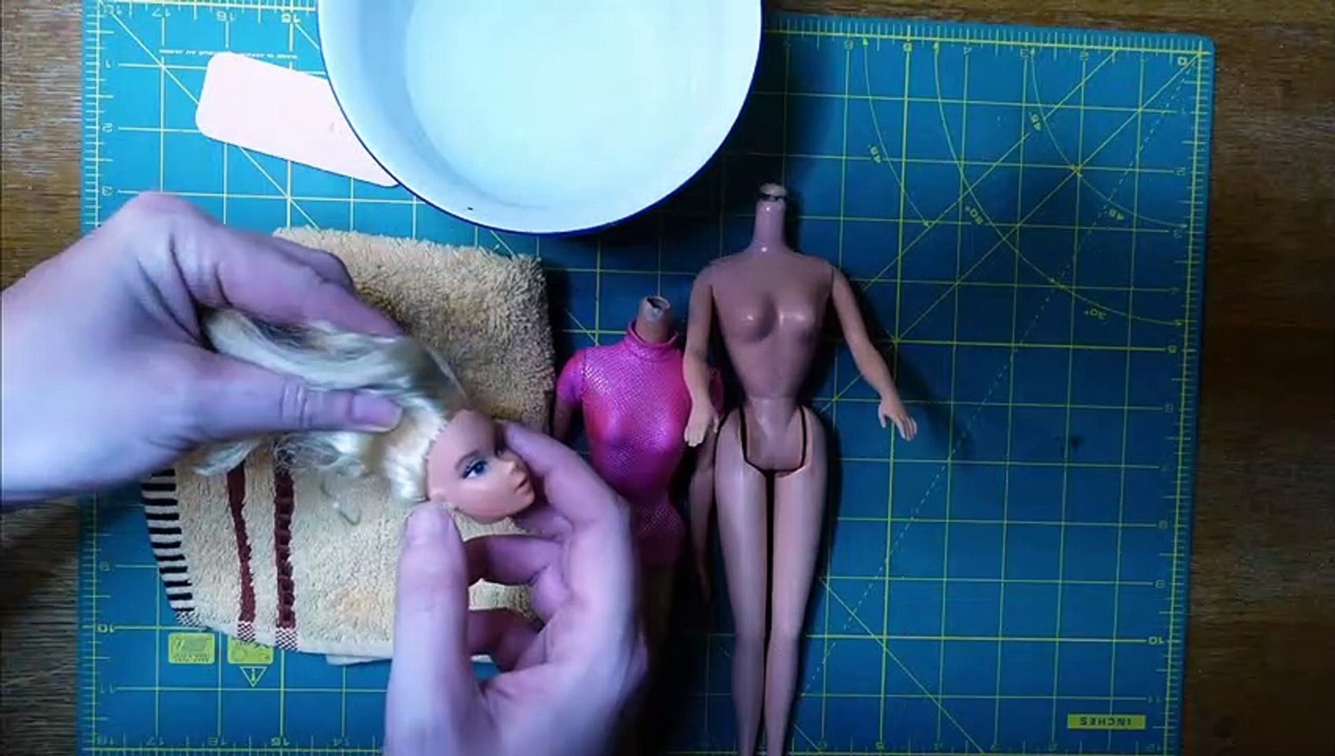 The barbie repair cafe: broken barbie neck - How to fix broken doll neck -  video Dailymotion