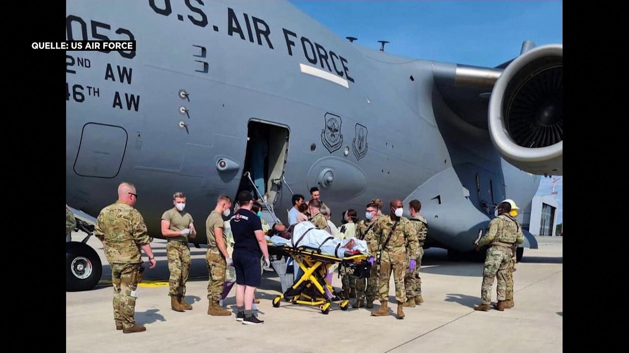 Rettung in Ramstein: Evakuierte Afghanin gebärt Baby im Frachtraum