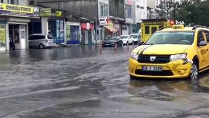 Kars’ta caddeler göle döndü