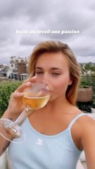 Alexandra Lamy et sa fille Chloé Jouannet s'offrent un week-end entre filles à Paris.