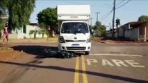 Motociclista fica ferido em colisão com caminhão no Bairro Cataratas
