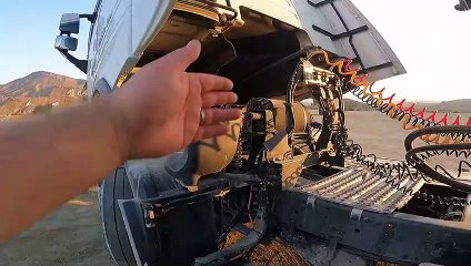 Como levantar la cabina de un VOLVO FH 500