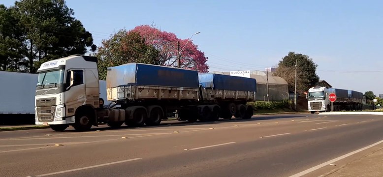 VOLVO FH 540 6X4 GLOBETROTTER I-SHIFT BRANCO 2397 BITREM FACCHINI BASCULANTE 7 EIXOS 19,80 METROS TRANS PREGO