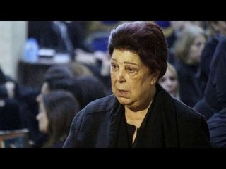 كتبوا "احذر خطر" على قماشة لفت جسم رجاء الجداوي .. غضب بين الحاضرين ونكشف اسمها الحقيقي وعمرها !