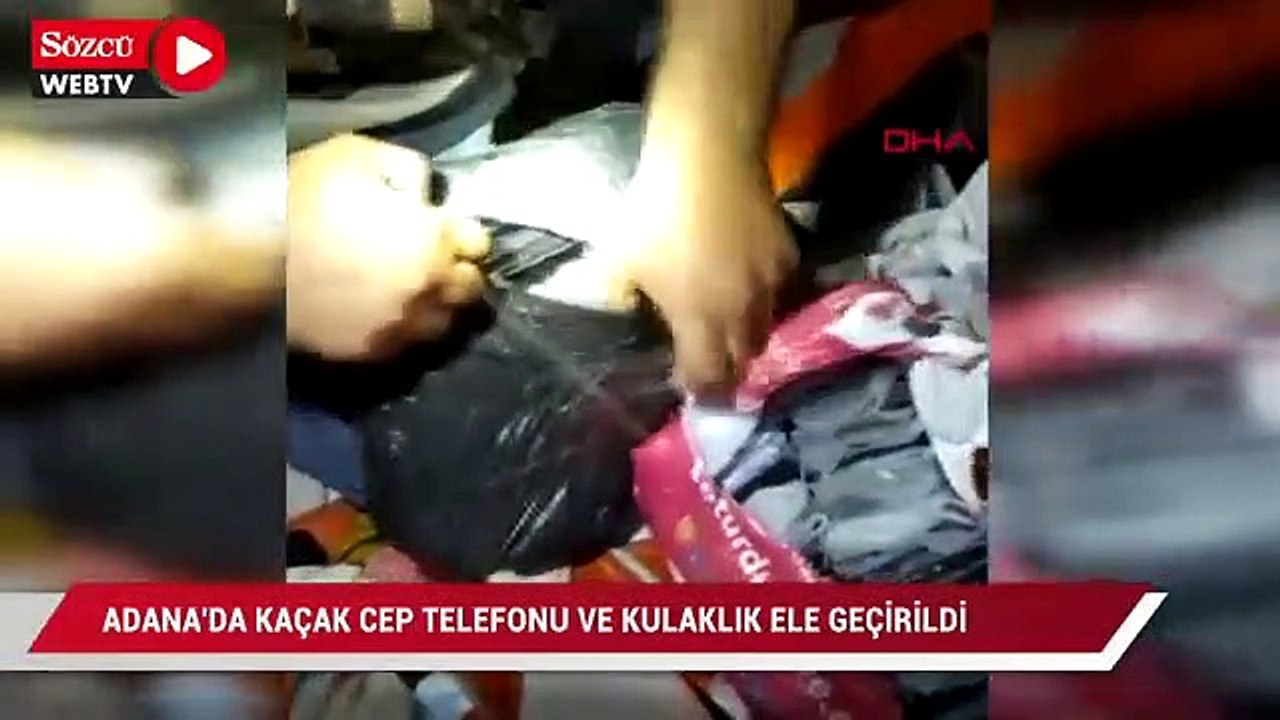 Adana'da kaçak cep telefonu ve kulaklık ele geç...