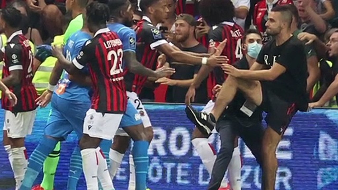 Nice-Marseille interrompu après l'envahissement du terrain par des supporters