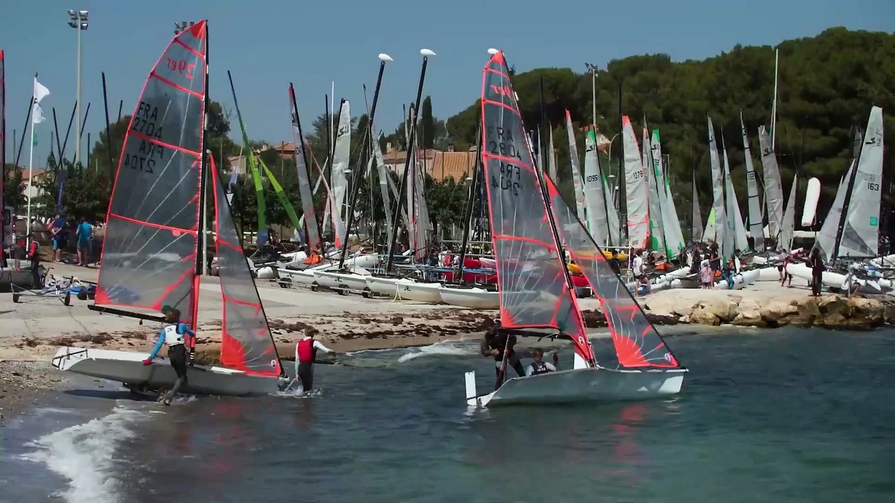 Fédération Française de Voile - Journée parfaite au Championnat de France Espoirs Glisse 2021 !