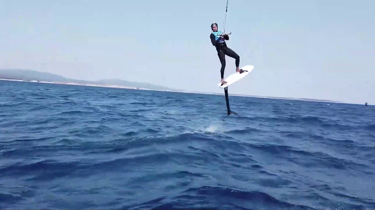 Fédération Française de Voile - Deuxième jour du Championnat de France Extrême Glisse Foil à Leucate