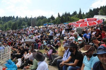 40'INCI KAFKASÖR FESTİVALİ, BOĞA GÜREŞLERİYLE SONA ERDİ