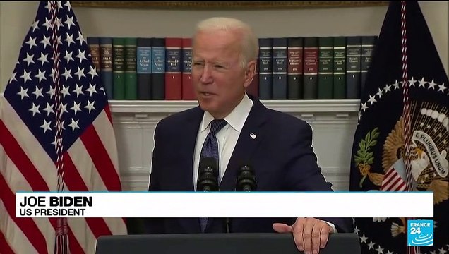 Biden holds to Afghan airlift deadline as Taliban blame US for chaos