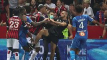 Kung-Fu statt Fußball: Klassiker Nizza - Marseille endet im Chaos