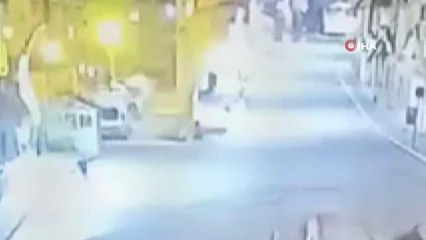 Son dakika... Kontrolden çıkan otomobil takla attı... O anlar kamerada