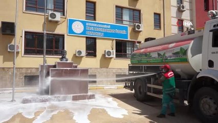 Şanlıurfa'da sezon öncesi okullarda kapsamlı temizlik