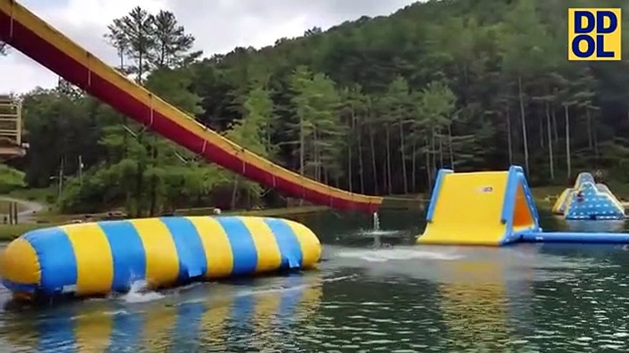 TRY NOT TO LAUGH WATCHING FUNNY FAILS VIDEOS 2021 76