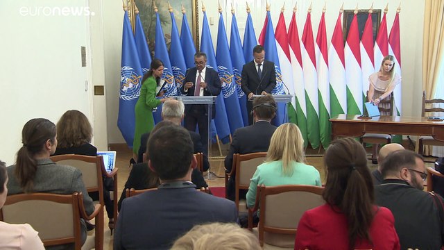 Direttore dell'Oms in visita a Budapest: Prima i vaccini a chi non li ha, poi le terze dosi