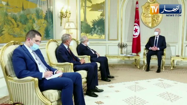 رئيس الجمهورية التونسي قيس سعيد يستقبل وزير الخارجية رمطان لعمامرة