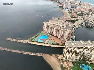El Gobierno de Murcia quiere abrir uno de los canales que conectan el Mar Menor con el Mediterráneo ante una supuesta bolsa de anoxia