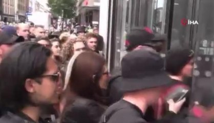 İngiltere'de aşı karşıtları, bir kez daha medya kuruluşlarını hedef aldı