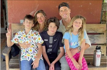 Gisele Bündchen posta foto com os filhos e ganha elogios por 'genética abençoada'