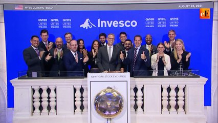 Wall Street inicia la semana con un doble máximo histórico